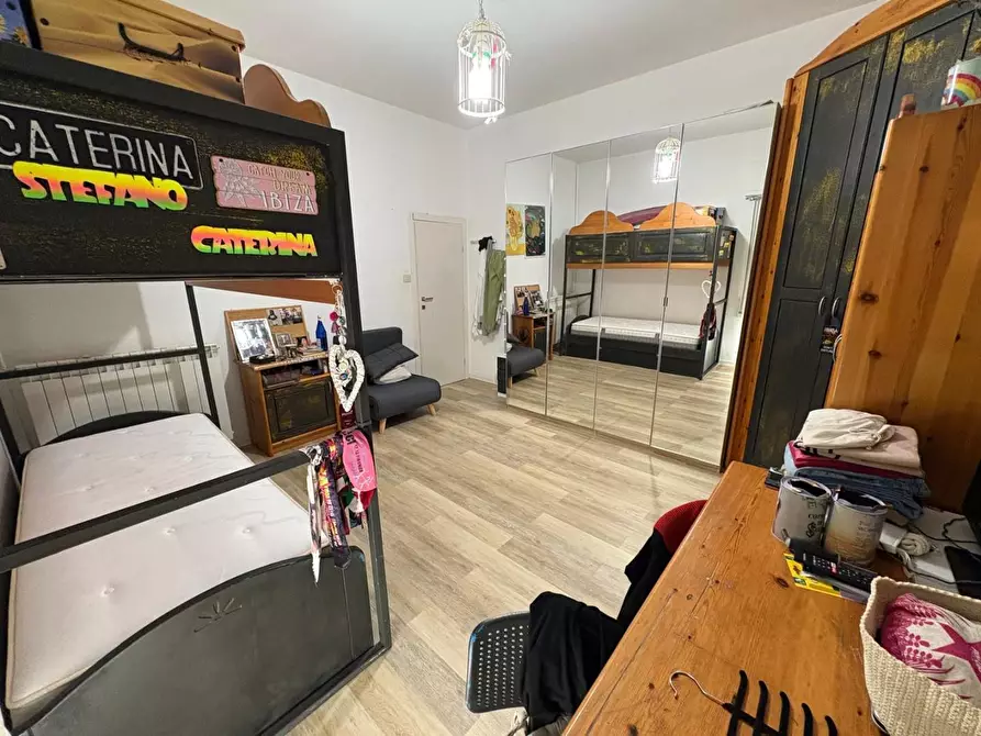 Immagine 15 di Appartamento in vendita  a Pietrasanta