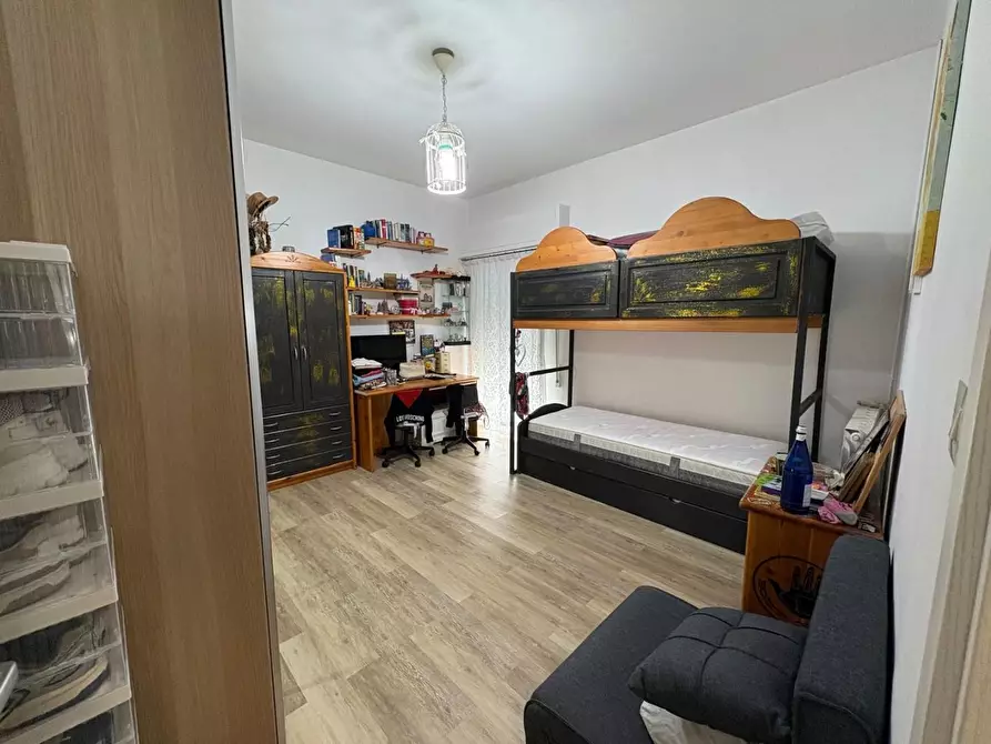 Immagine 14 di Appartamento in vendita  a Pietrasanta