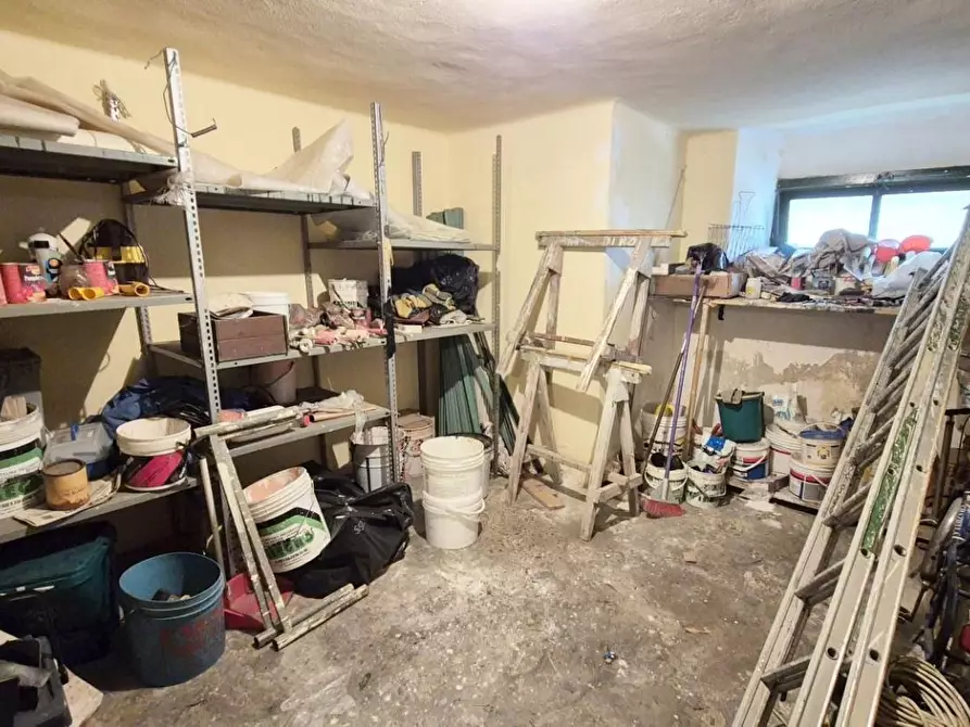 Immagine 100 di Appartamento in vendita  a Viareggio