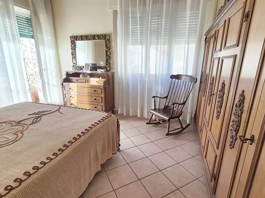 Immagine 70 di Appartamento in vendita  a Viareggio