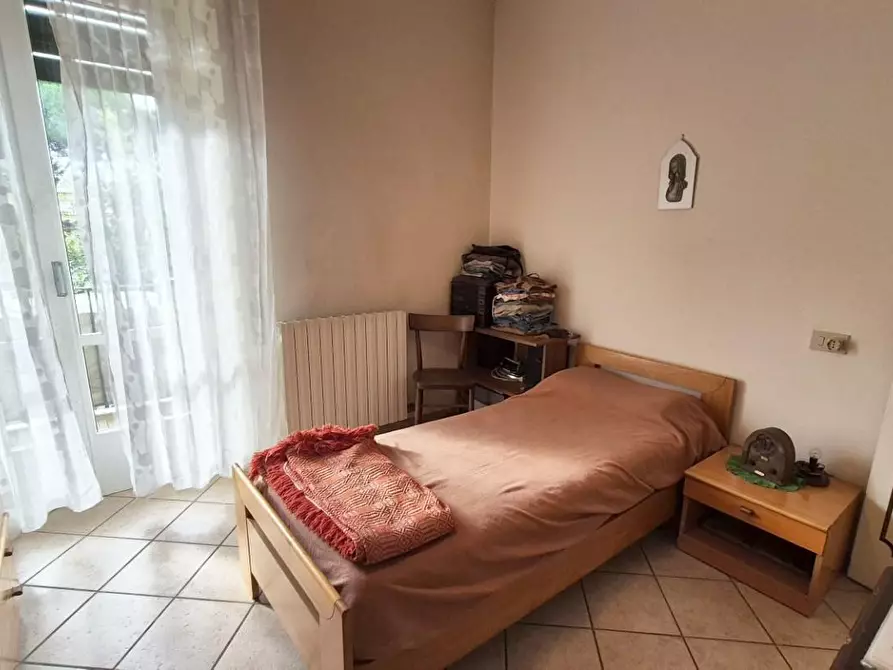 Immagine 57 di Appartamento in vendita  a Viareggio