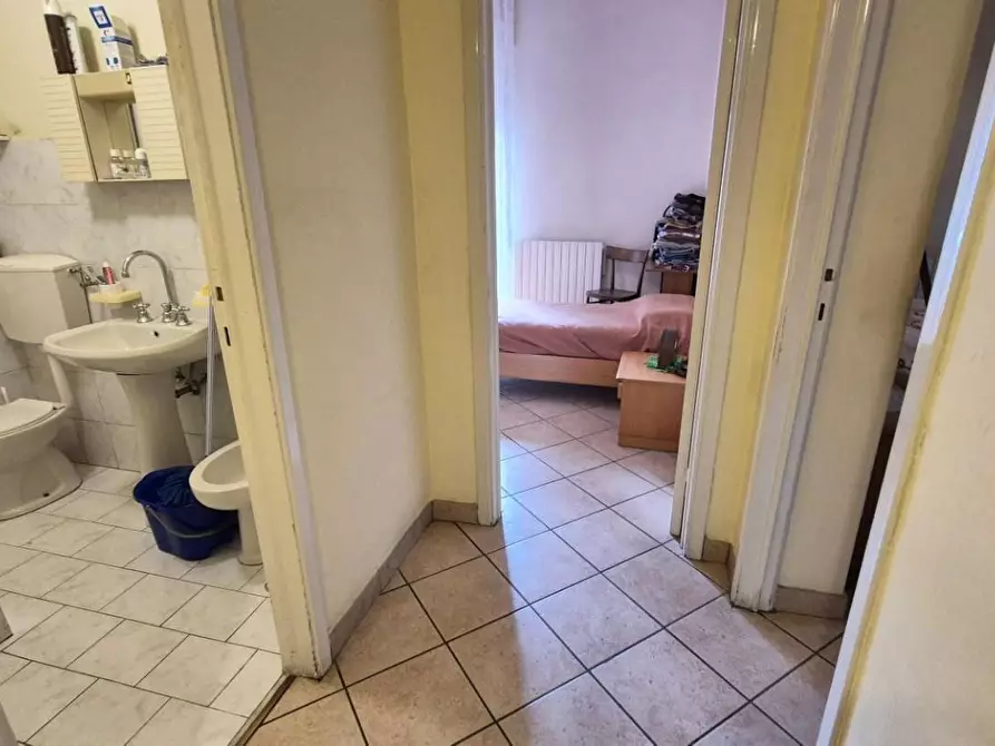 Immagine 46 di Appartamento in vendita  a Viareggio