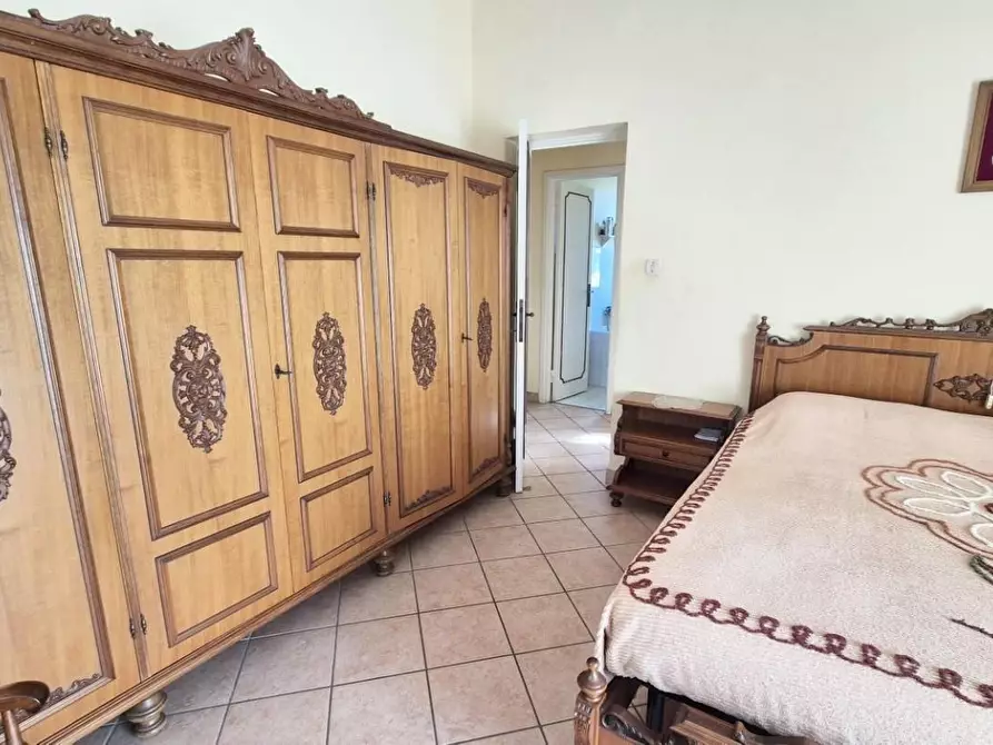 Immagine 85 di Appartamento in vendita  a Viareggio