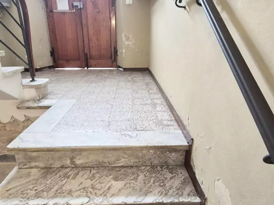 Immagine 91 di Appartamento in vendita  a Viareggio