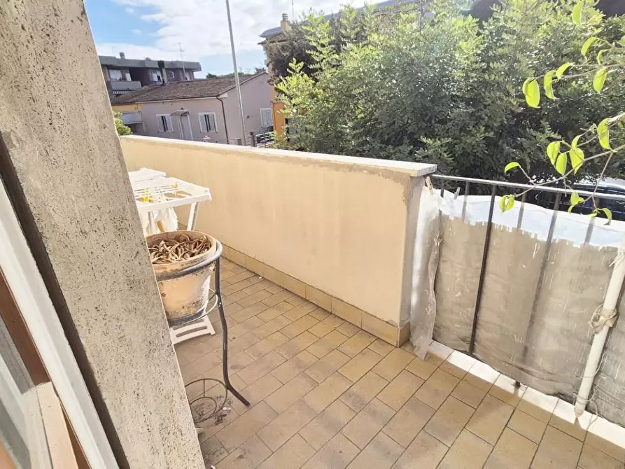 Immagine 77 di Appartamento in vendita  a Viareggio