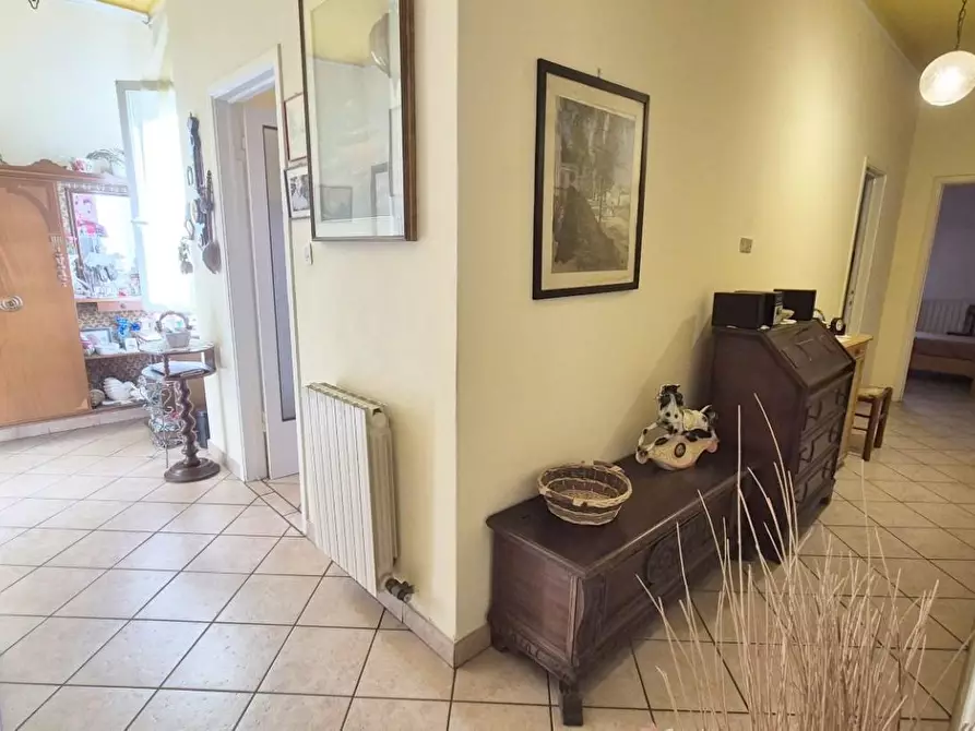 Immagine 44 di Appartamento in vendita  a Viareggio