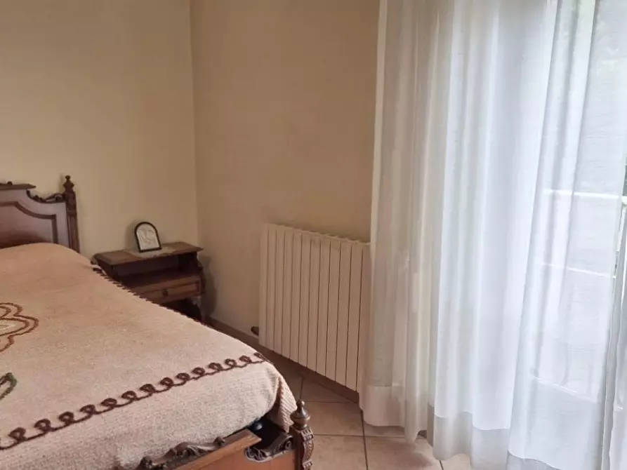 Immagine 73 di Appartamento in vendita  a Viareggio