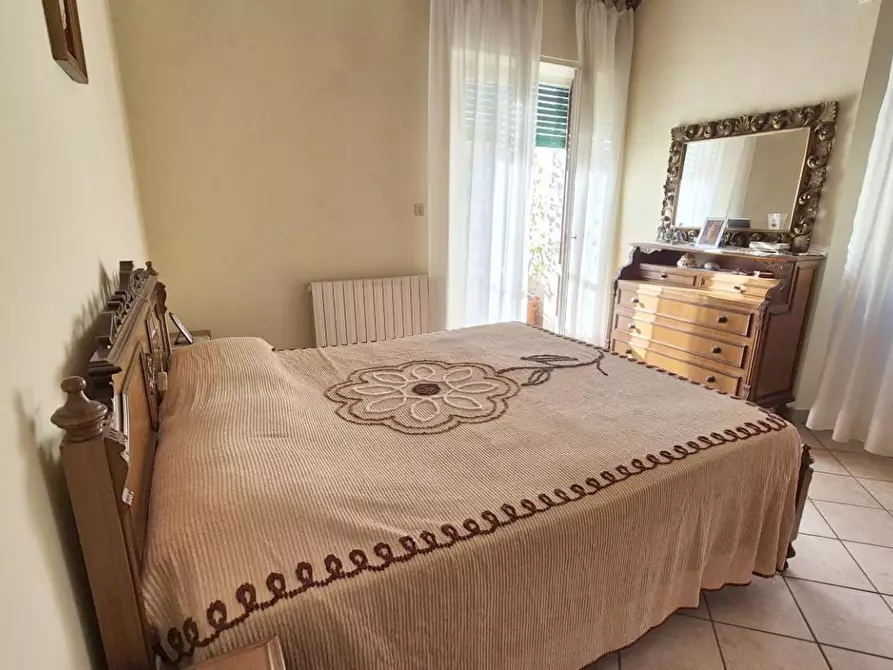 Immagine 69 di Appartamento in vendita  a Viareggio