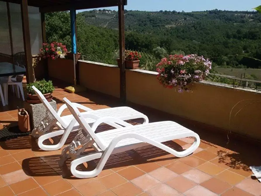 Immagine 15 di Villetta a schiera in vendita  a Siena