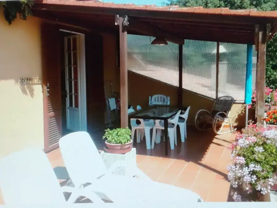 Immagine 12 di Villetta a schiera in vendita  a Siena