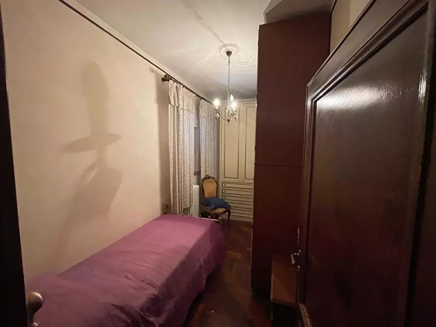 Immagine 17 di Casa colonica in vendita  a Siena