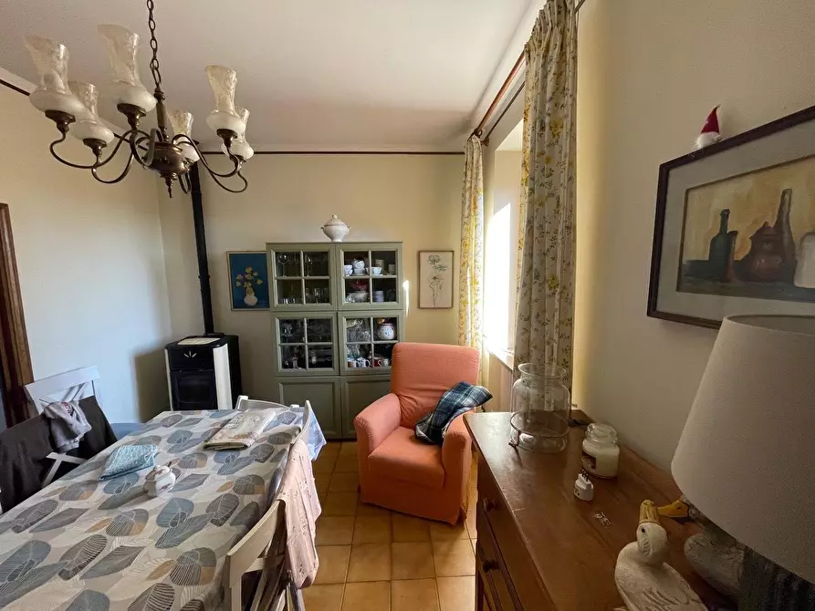 Immagine 67 di Casa colonica in vendita  a Siena