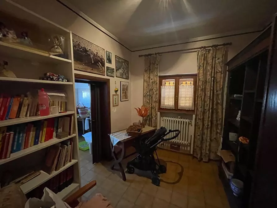 Immagine 27 di Casa colonica in vendita  a Siena