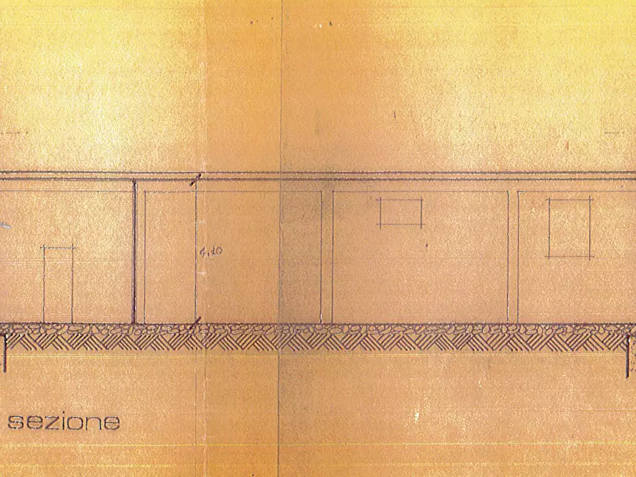 Immagine 2 di Magazzino in vendita  a Castelfranco Di Sotto
