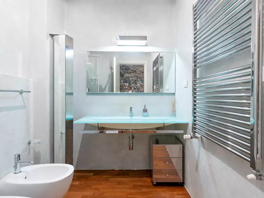 Immagine 14 di Mansarda in vendita  a Pisa