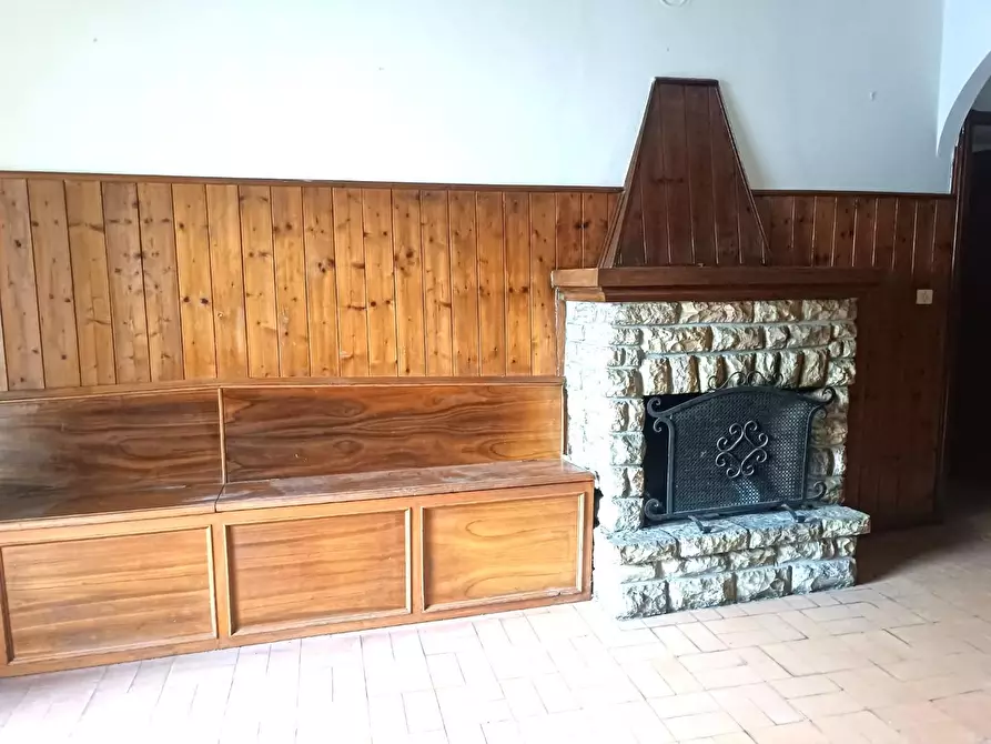 Immagine 8 di Appartamento in vendita  a Barga