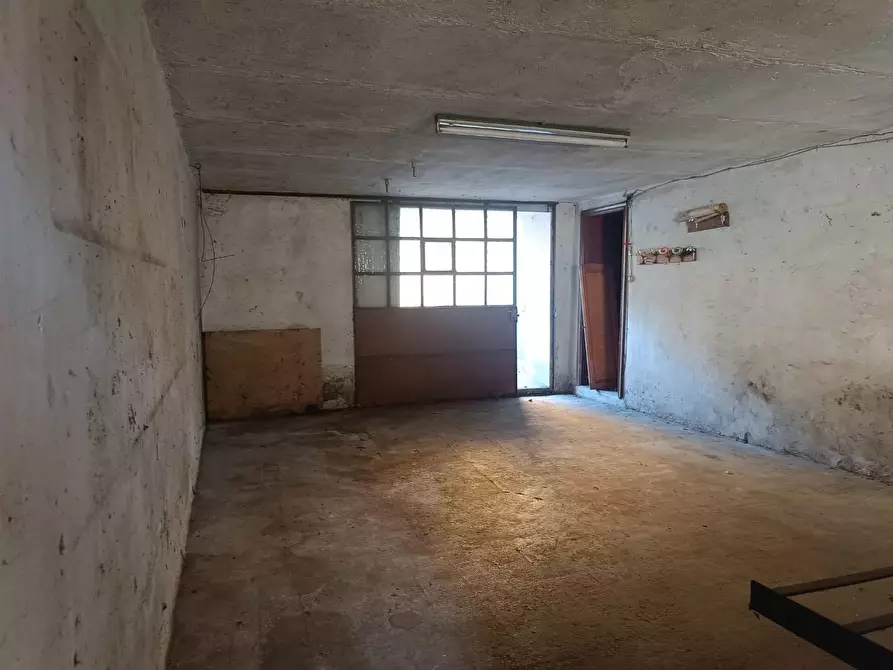 Immagine 16 di Appartamento in vendita  a Barga