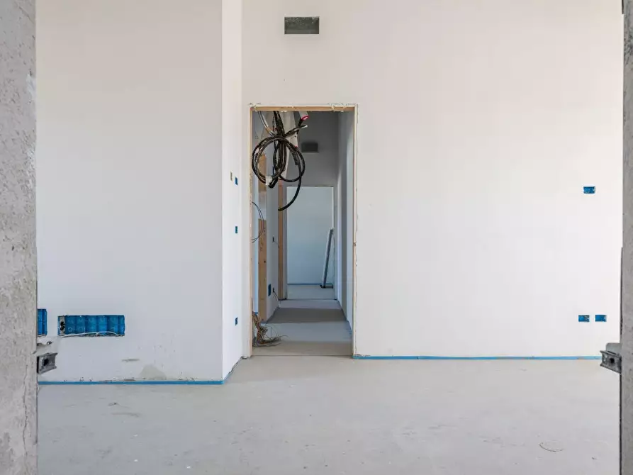 Immagine 3 di Appartamento in vendita  a Cascina