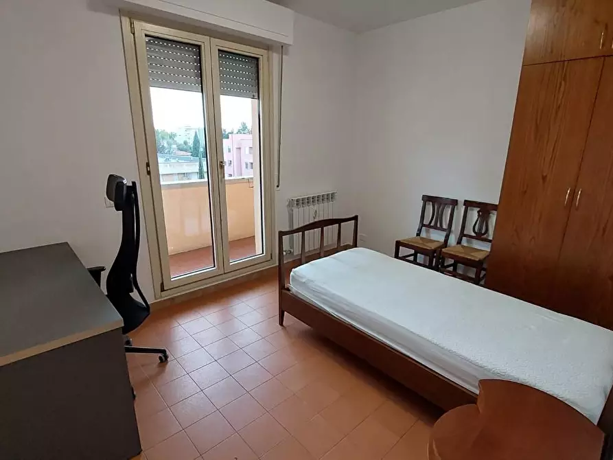 Immagine 8 di Appartamento in affitto  a Pisa