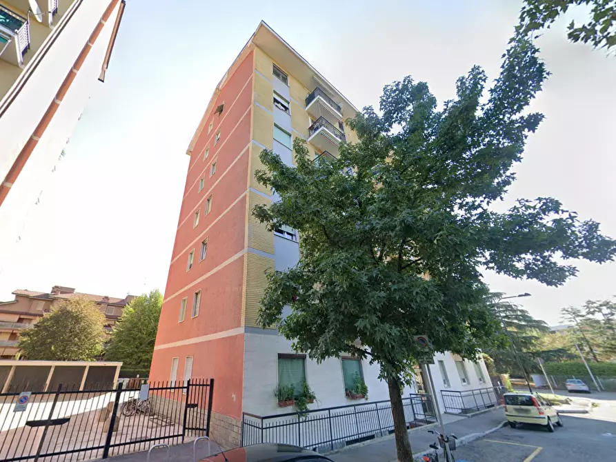 Immagine 8 di Appartamento in vendita  a Cinisello Balsamo