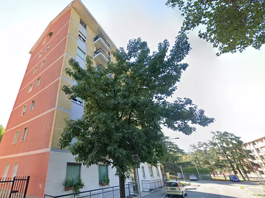 Immagine 18 di Appartamento in vendita  a Cinisello Balsamo