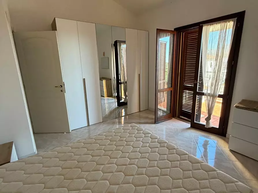 Immagine 2 di Appartamento in vendita  a Sarzana