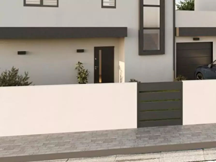 Immagine 4 di Casa bifamiliare in vendita  a Pisa