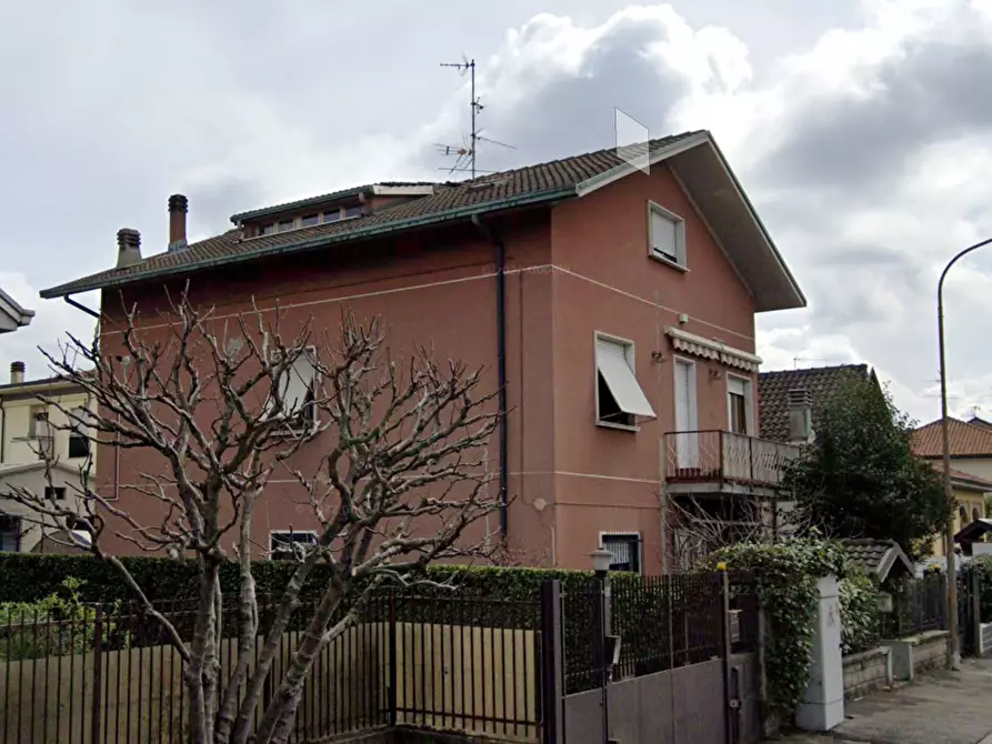 Immagine 15 di Appartamento in vendita  a Desio