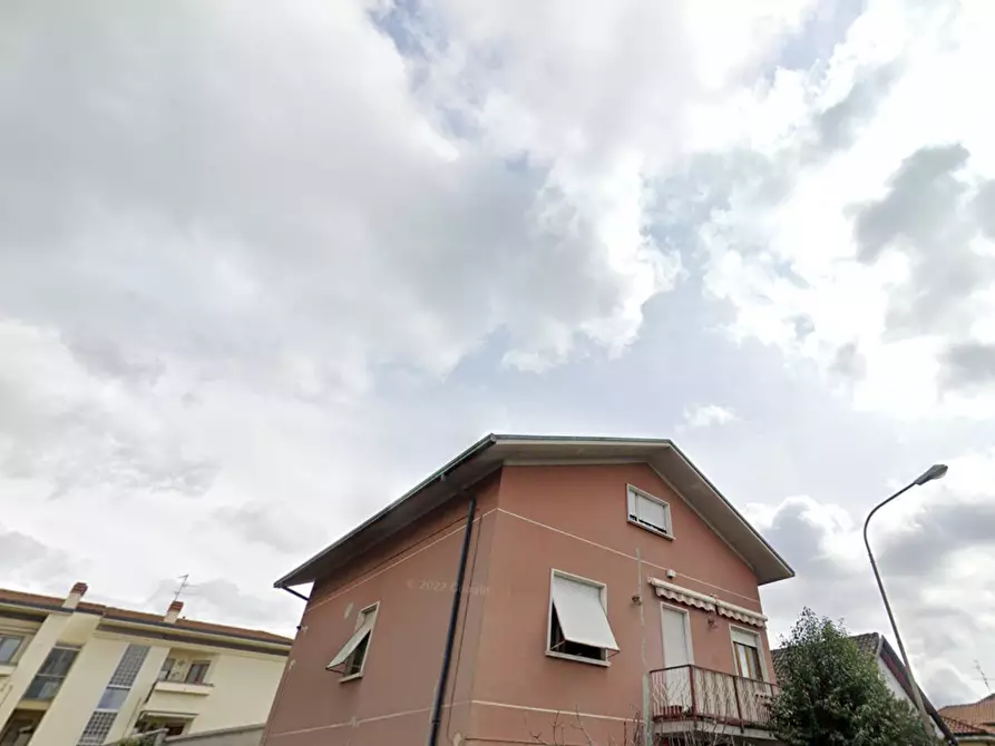 Immagine 11 di Appartamento in vendita  a Desio