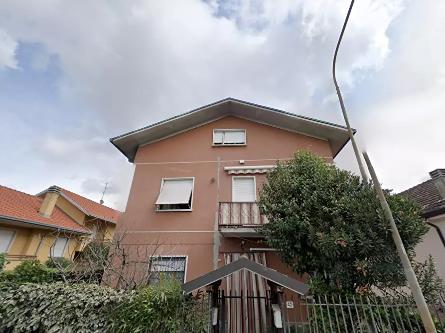 Immagine 8 di Appartamento in vendita  a Desio