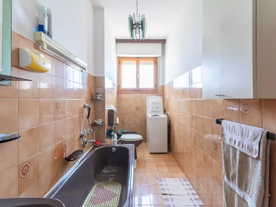 Immagine 32 di Appartamento in vendita  a Firenze