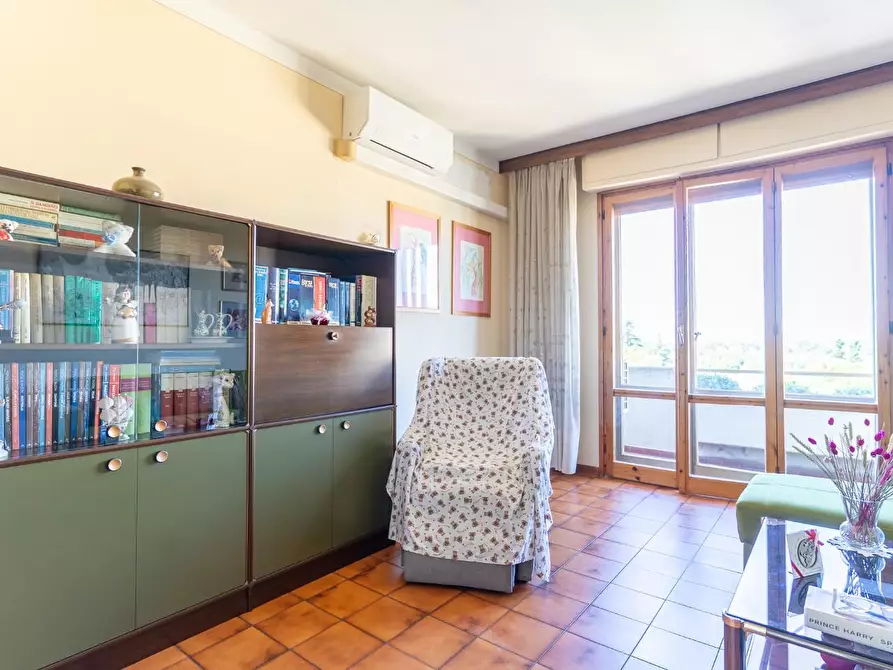 Immagine 6 di Appartamento in vendita  a Firenze