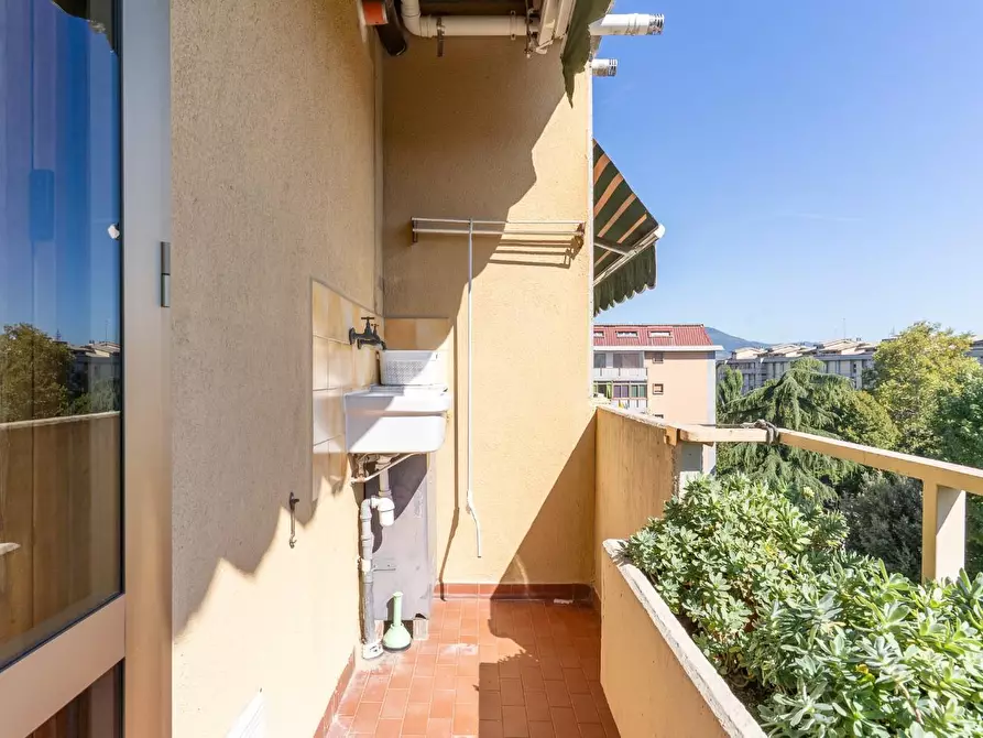 Immagine 35 di Appartamento in vendita  a Firenze