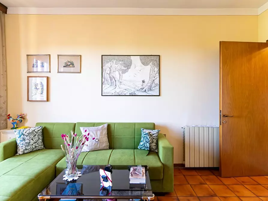 Immagine 3 di Appartamento in vendita  a Firenze