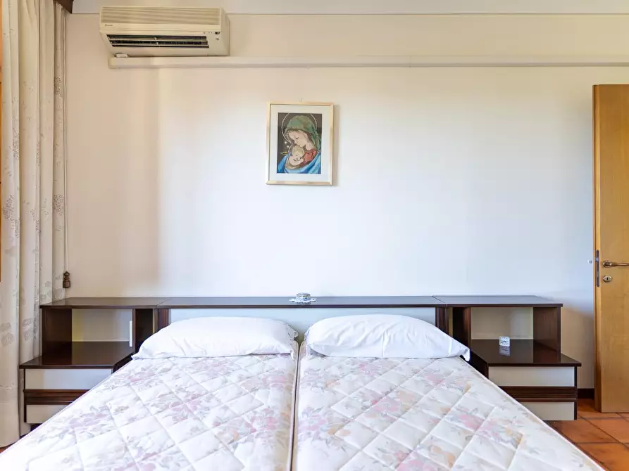 Immagine 27 di Appartamento in vendita  a Firenze