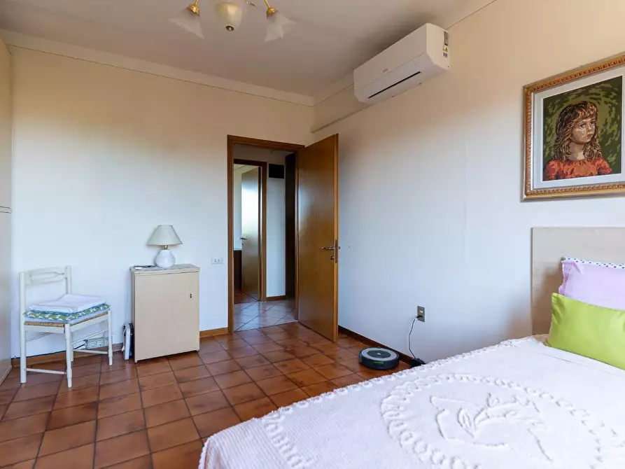 Immagine 21 di Appartamento in vendita  a Firenze