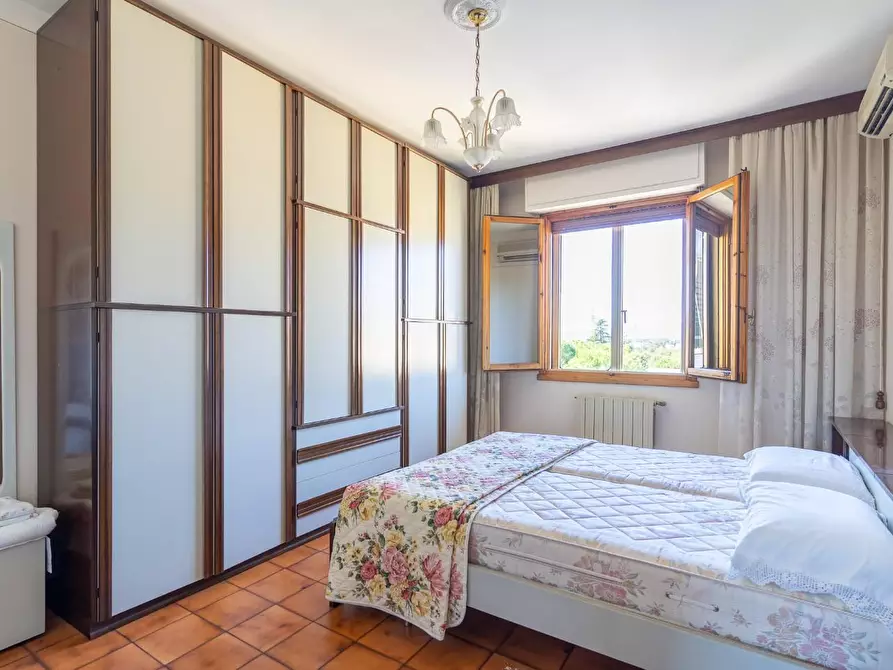 Immagine 24 di Appartamento in vendita  a Firenze