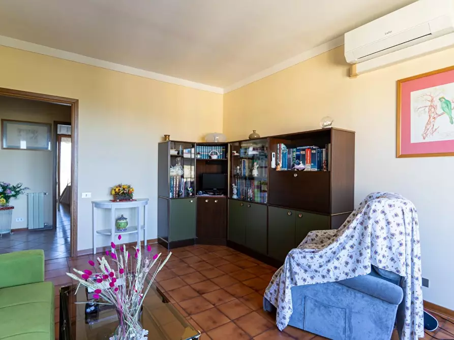 Immagine 7 di Appartamento in vendita  a Firenze