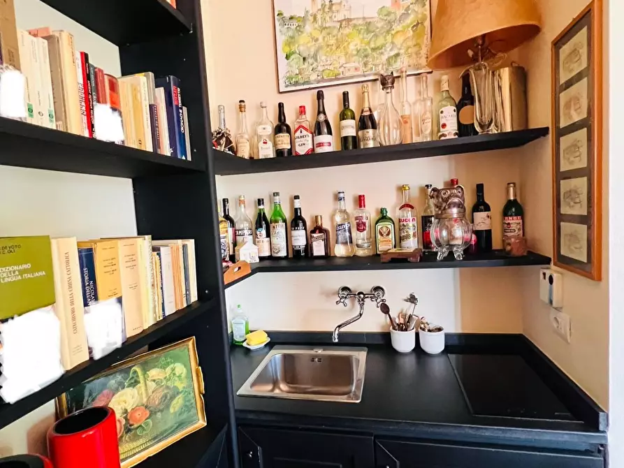 Immagine 18 di Villa in vendita  a Castagneto Carducci