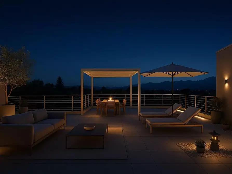 Immagine 3 di Mansarda in vendita  a Camaiore