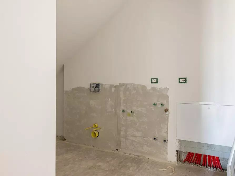 Immagine 5 di Appartamento in vendita  a Cascina