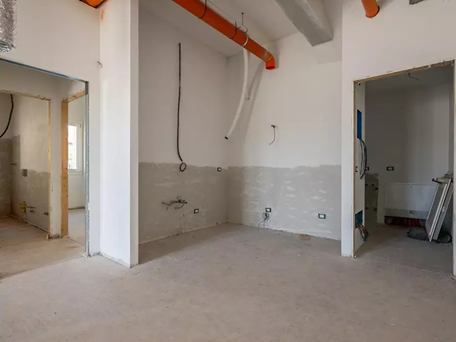 Immagine 3 di Appartamento in vendita  a Cascina