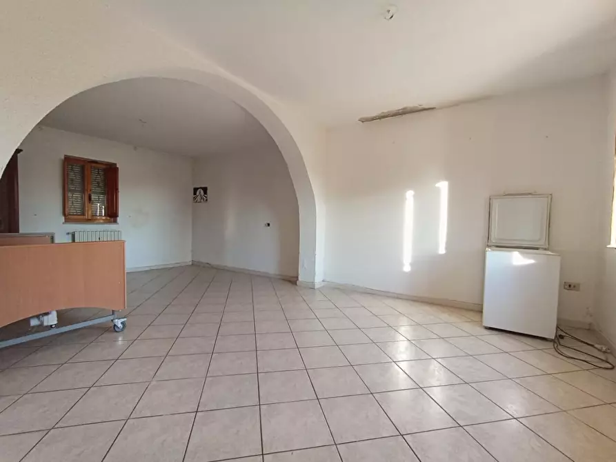 Immagine 1 di Terratetto in vendita  a Cascina