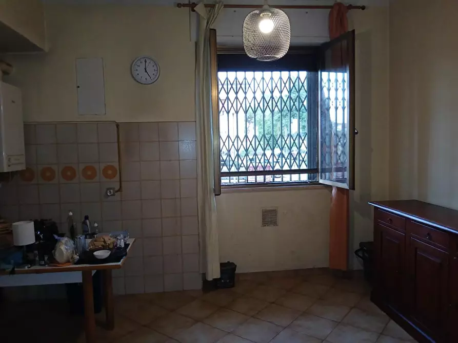 Immagine 2 di Appartamento in vendita  a Pisa