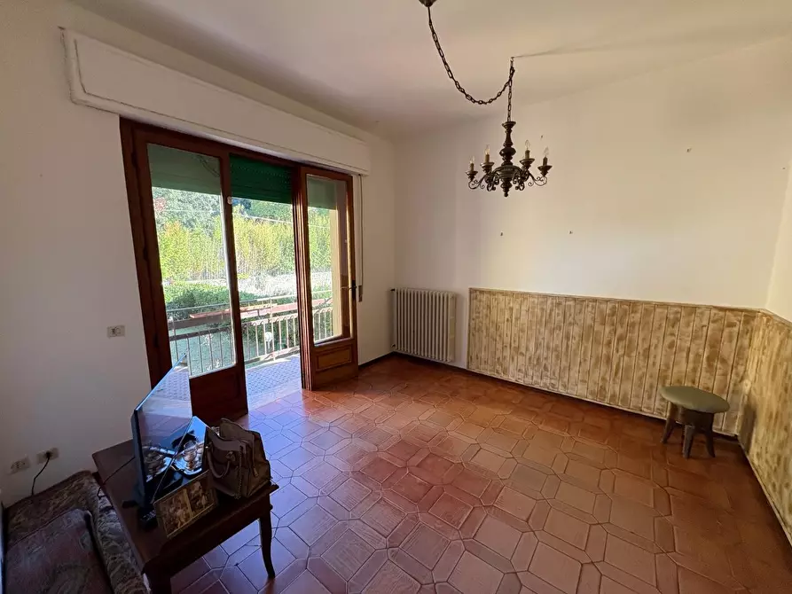 Immagine 29 di Villa in vendita  a Lucca