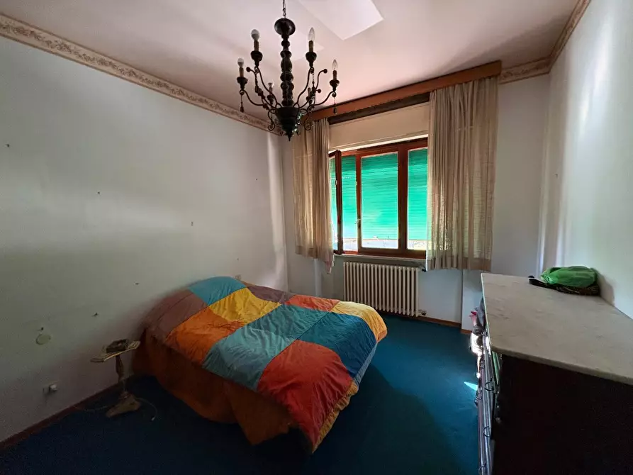 Immagine 22 di Villa in vendita  a Lucca