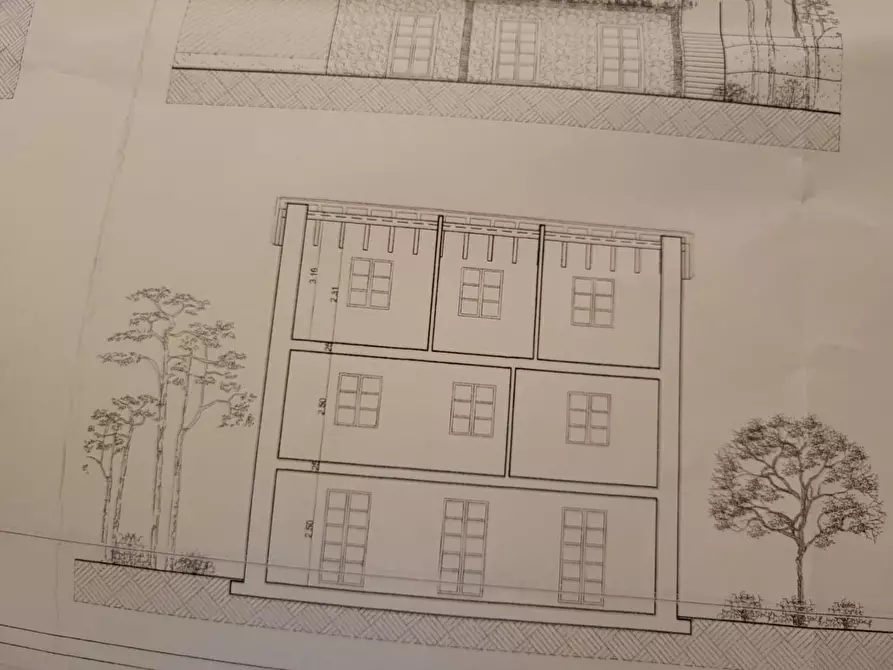 Immagine 18 di Rustico / casale in vendita  a Carrara