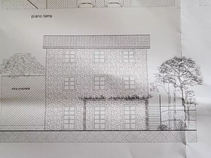 Immagine 7 di Rustico / casale in vendita  a Carrara