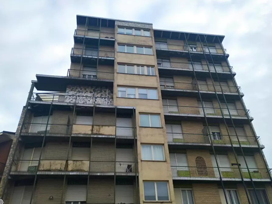 Immagine 20 di Appartamento in vendita  a Robbio