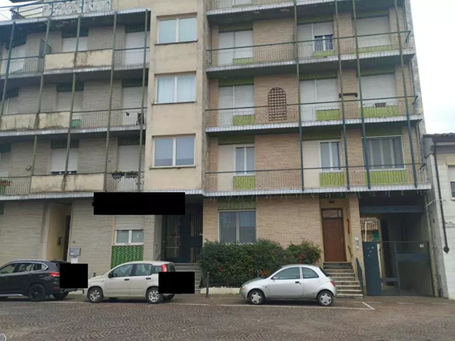 Immagine 17 di Appartamento in vendita  a Robbio